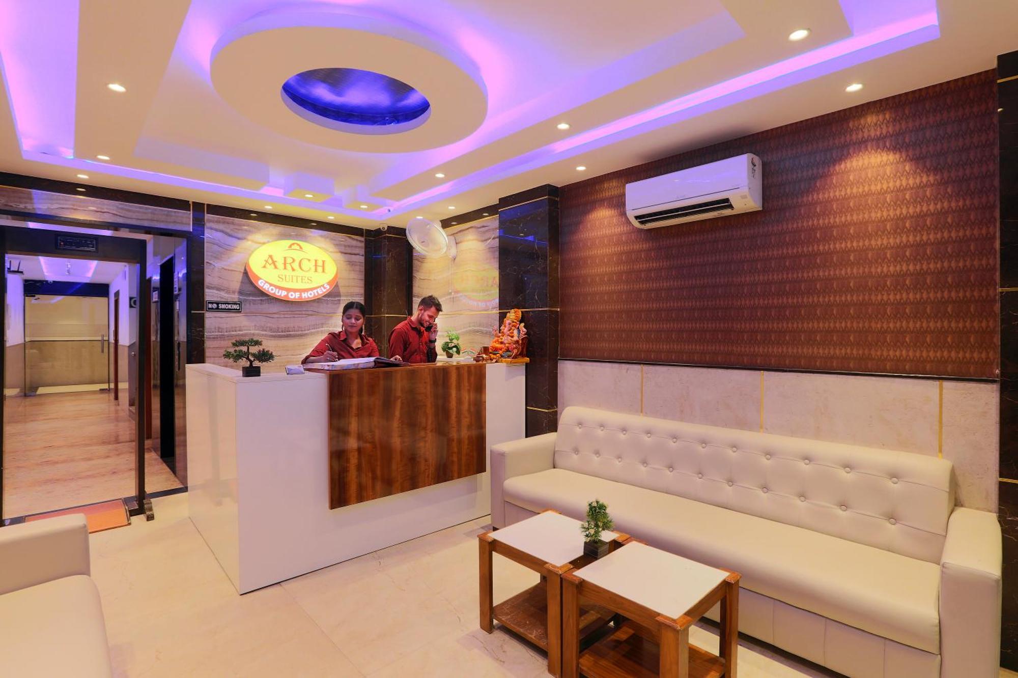 Hotel Arch Suites - Near Aerocity New Delhi Bagian luar foto